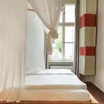 Numa Belfort Aparthotel 4*