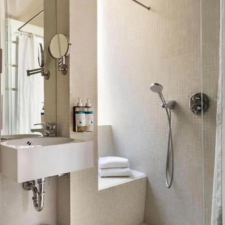 Numa Belfort Aparthotel