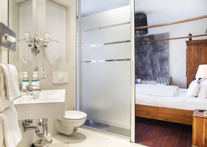 Numa Belfort 베를린